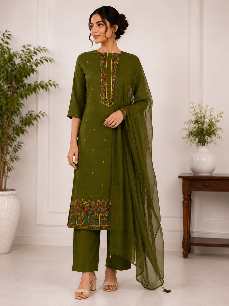 Royal Heritage Embroidered Suit Set